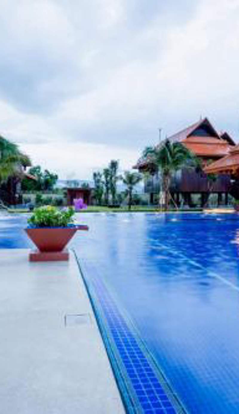 Heritage Village Resort