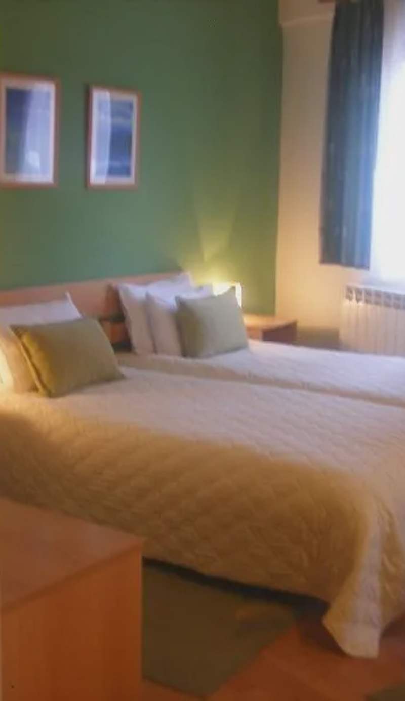 Hotel 7