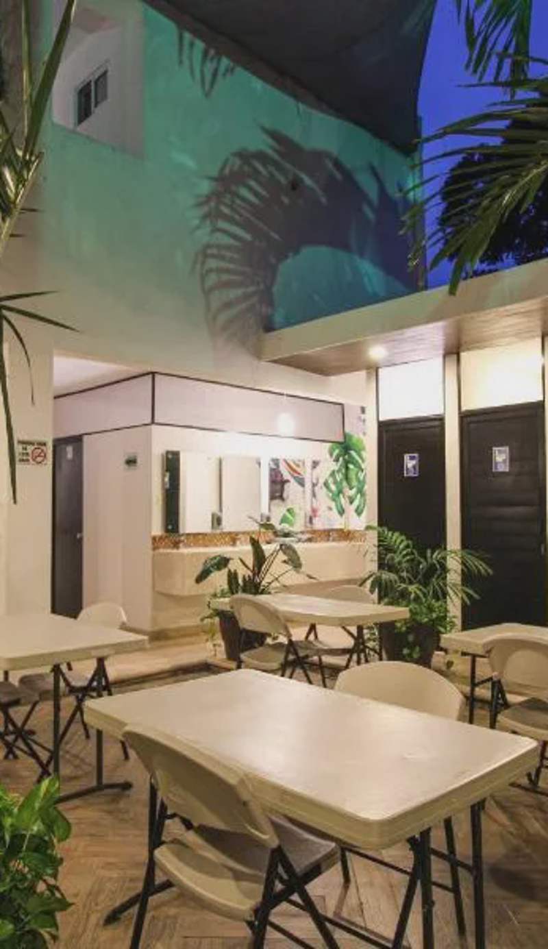 Hostal Gayser