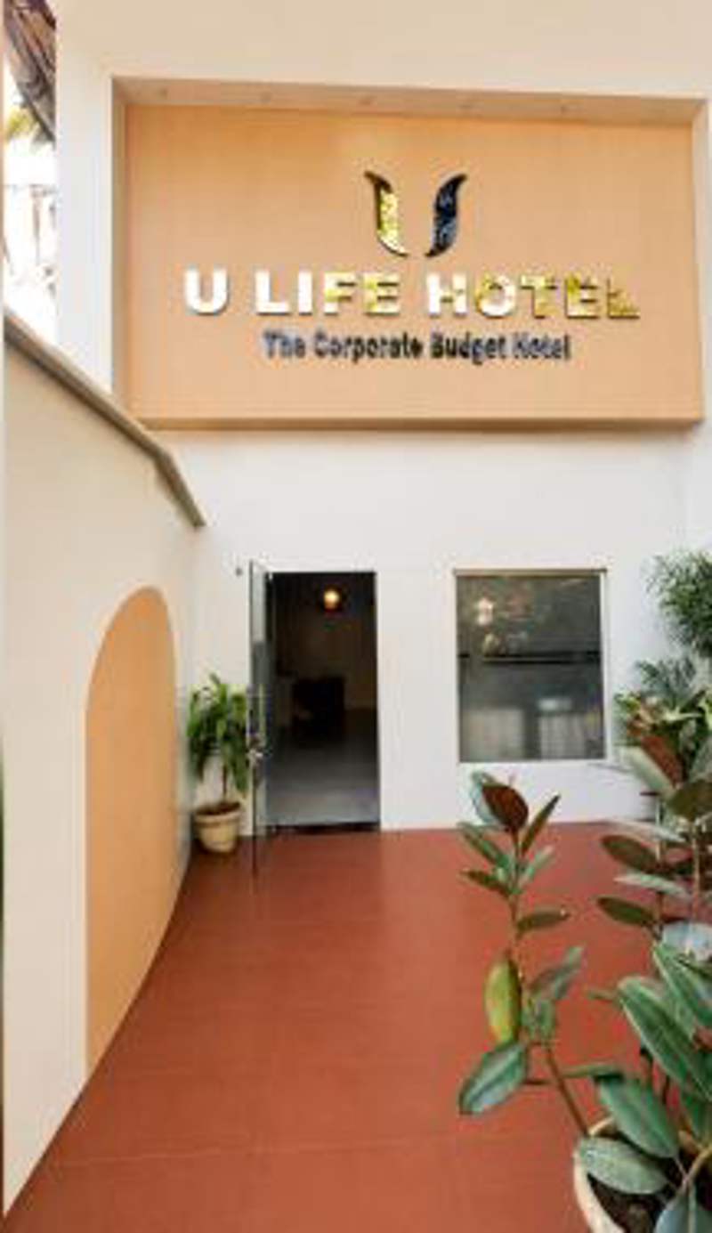 U LIFE HOTEL