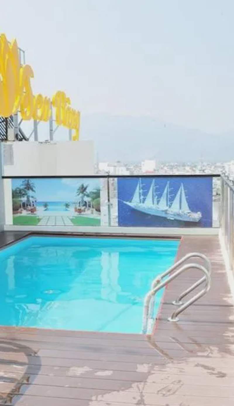 Sen Vàng Luxury Hotel