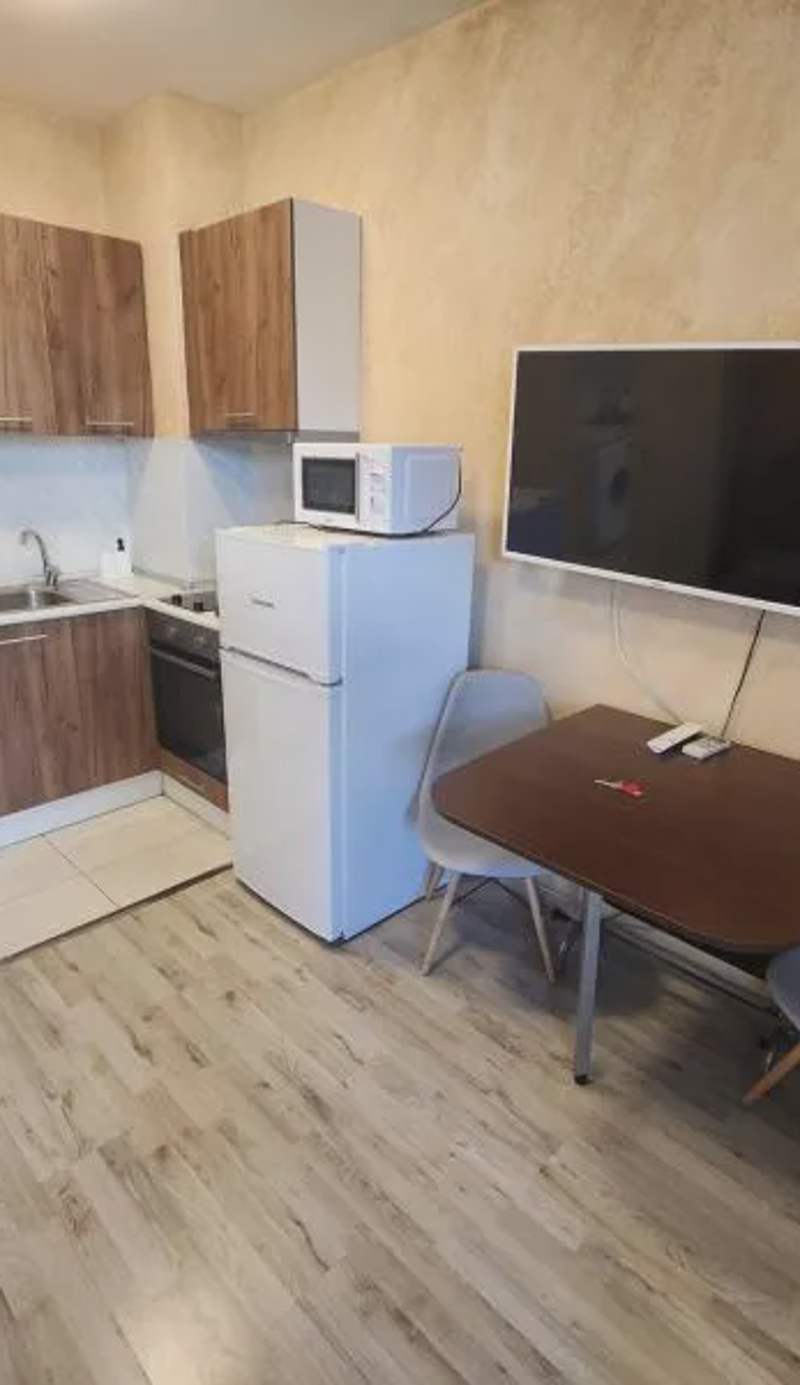 Colonel apartment 944