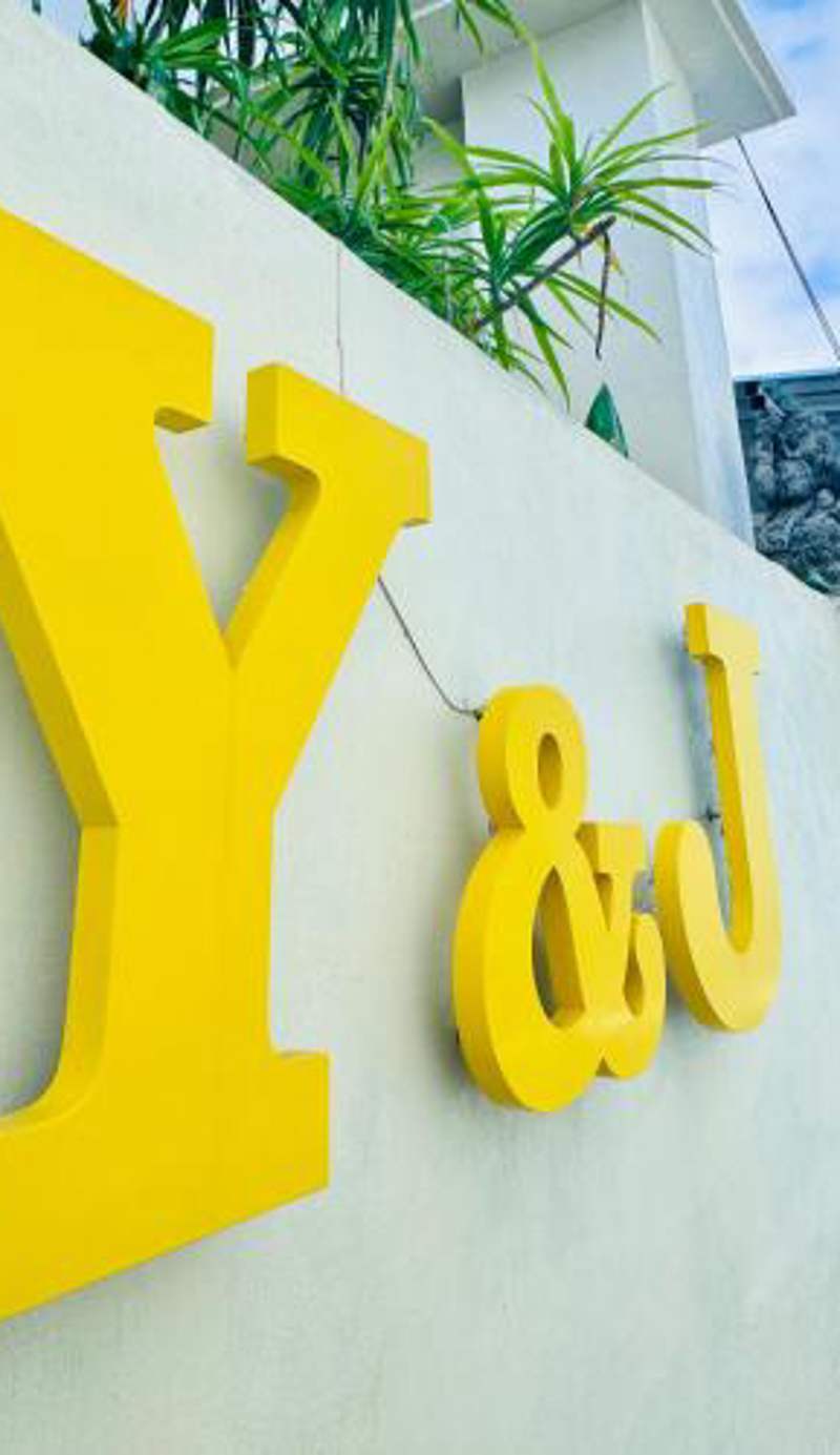 Y&J