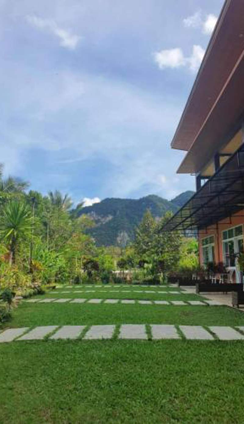 Khao Sok Country Resort