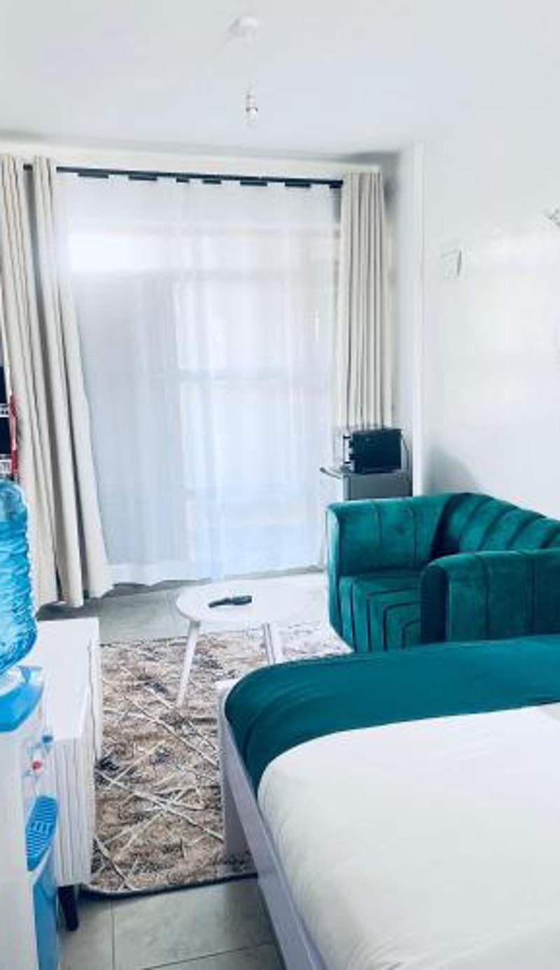 Royal Surbubs Tsavo Apartment