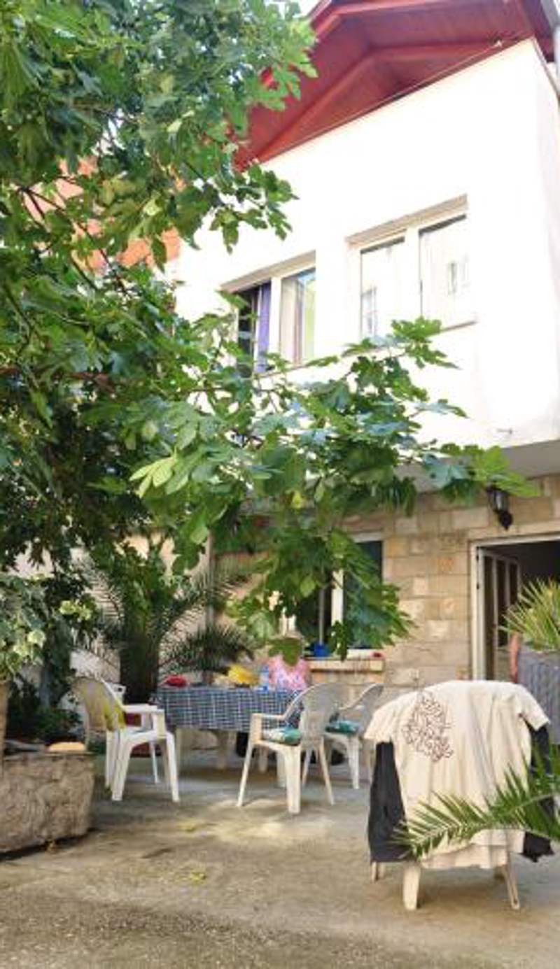 Guest House Mirza
