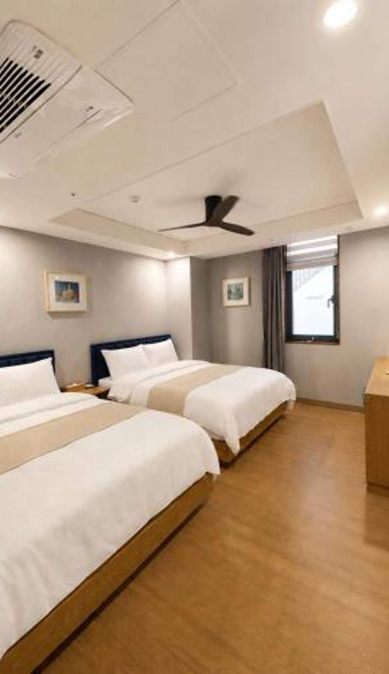 Brosis Hotel
