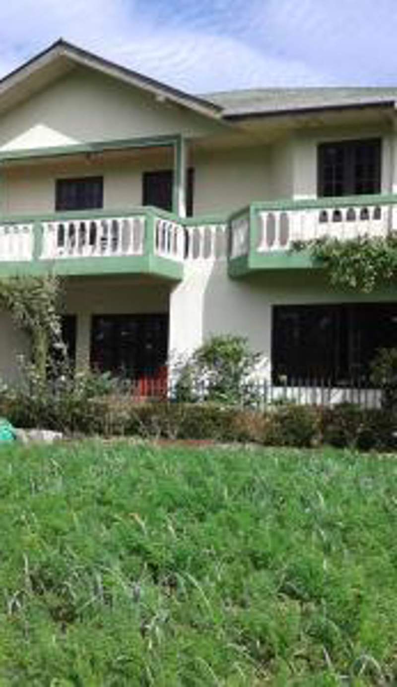 Avon Field Holiday Bungalow