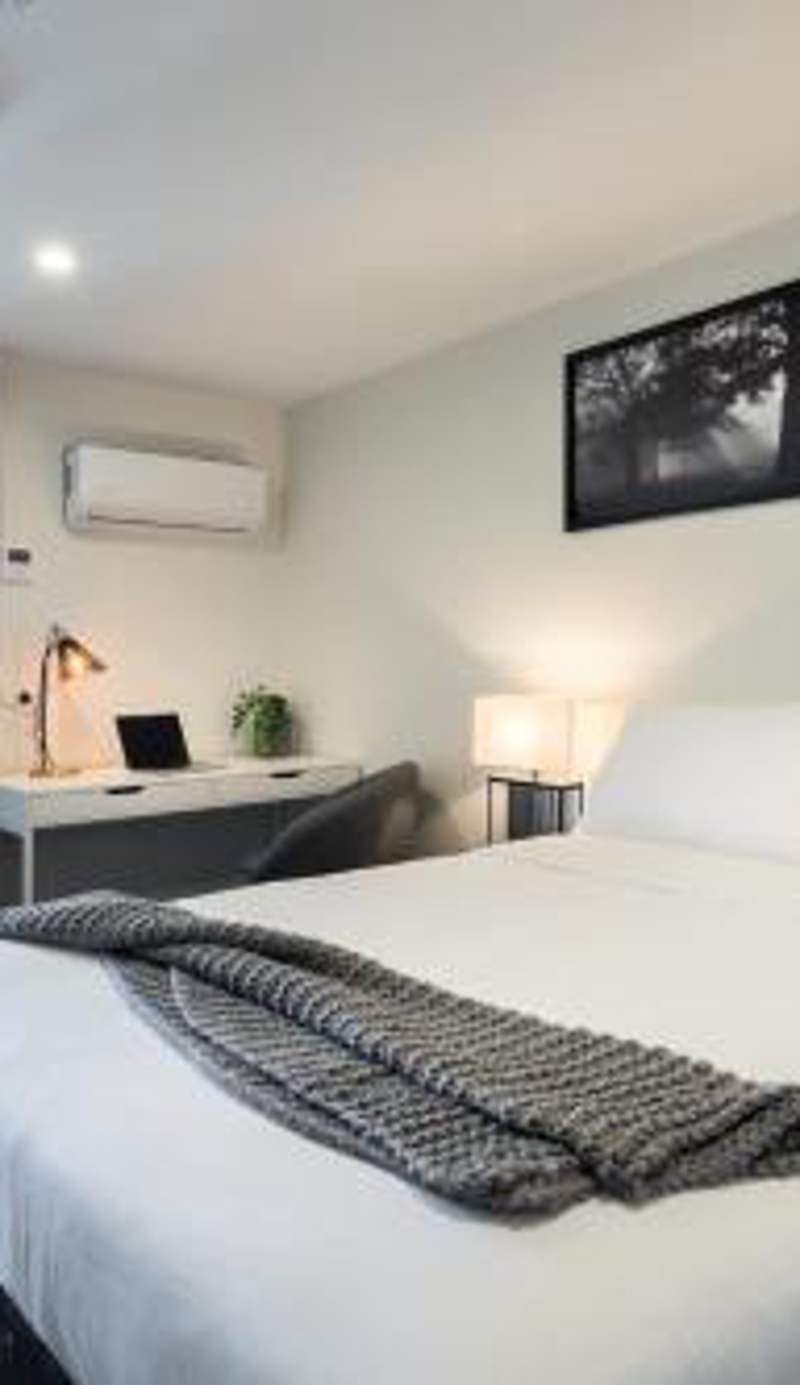 Ascot Budget Inn & Residences