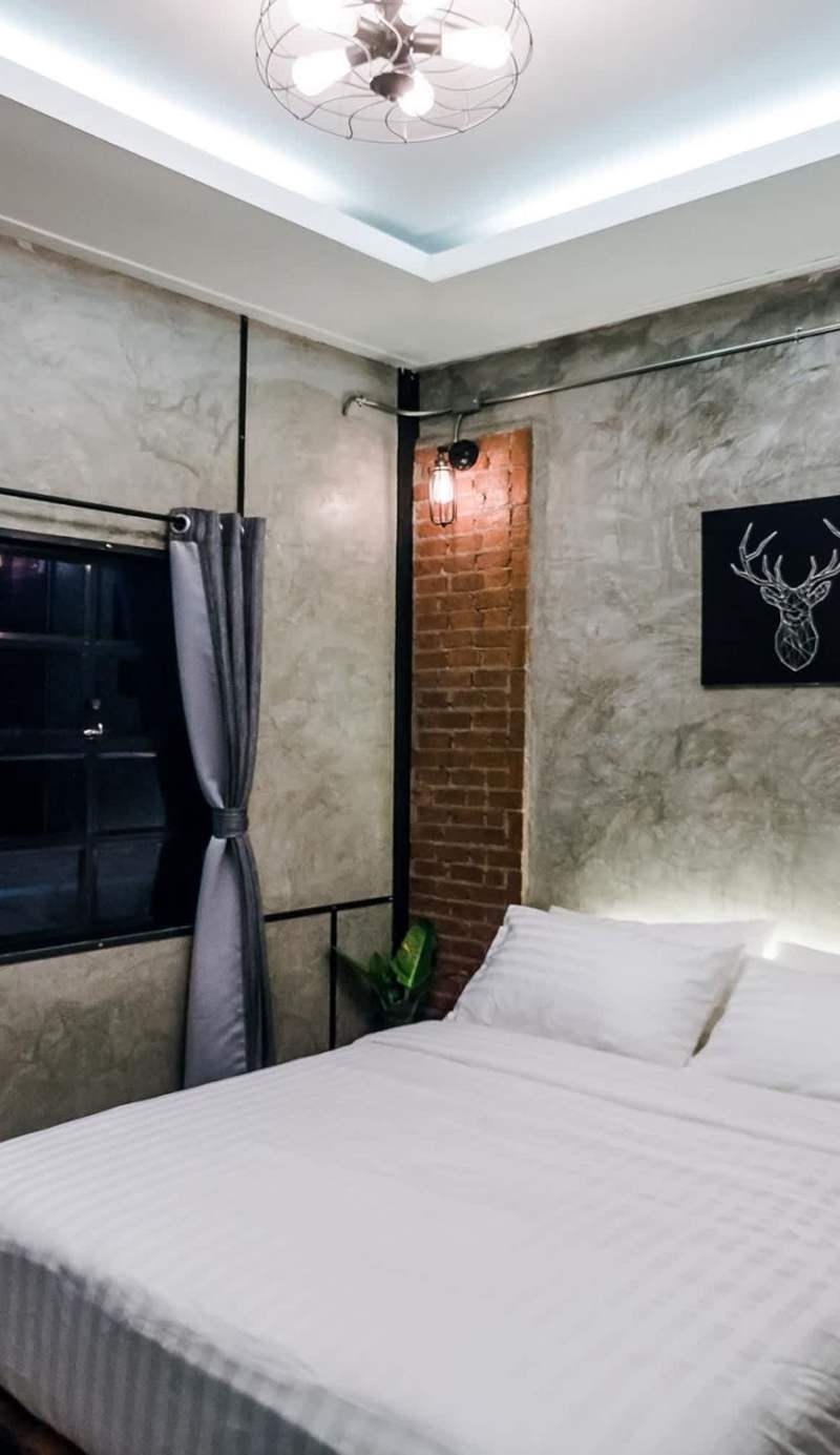 Zeds Hostel