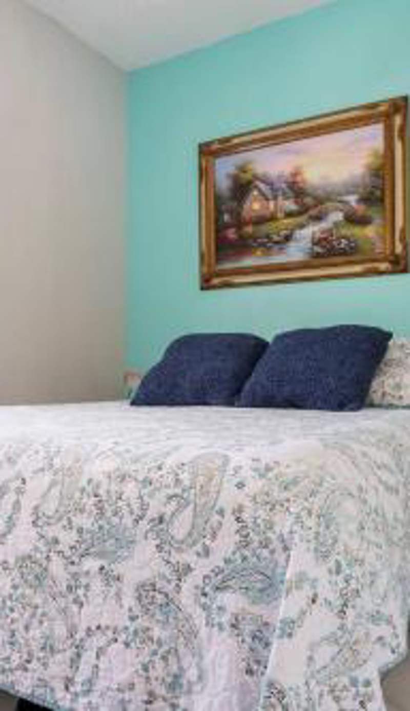 Cozy Aqua Private Suite with Parking
