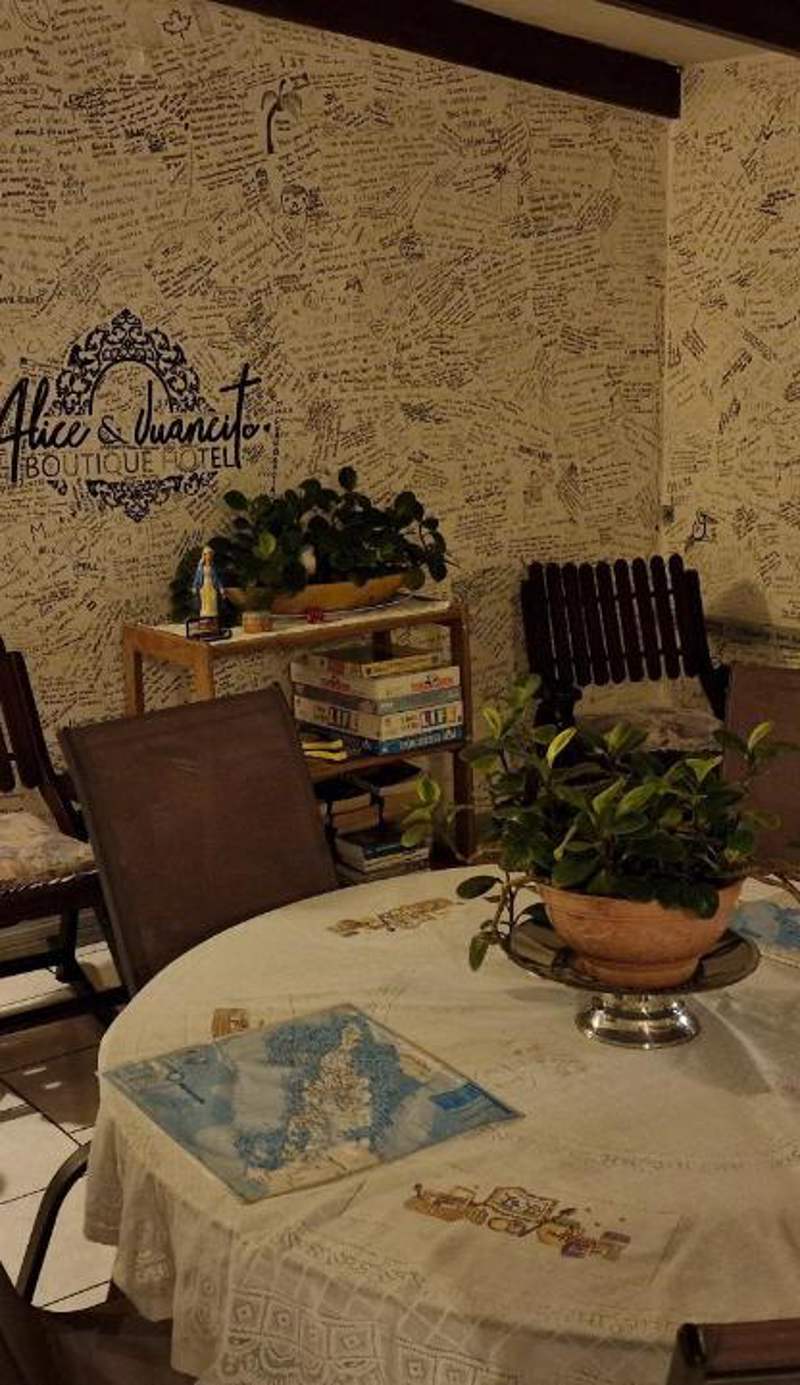 Alice y Juancito Boutique Hotel
