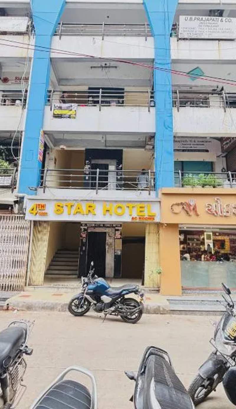 Star Hotel