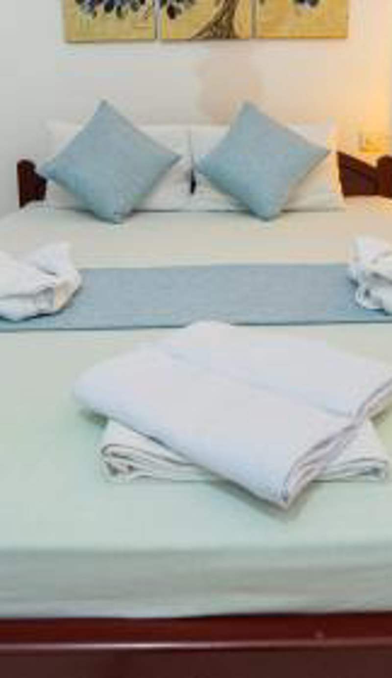 Sayare Inn