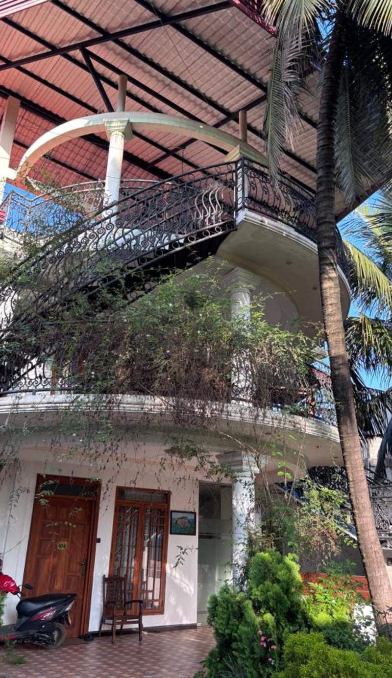 L S Lanka Hotel Dambulla