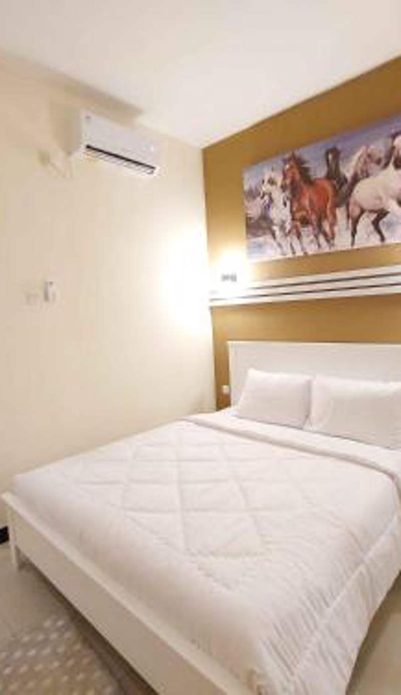 Rons City Hotel near Simpang Lima Semarang Mitra RedDoorz