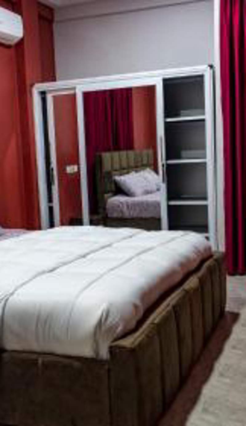 Opheboat Villa and Cuisine Services