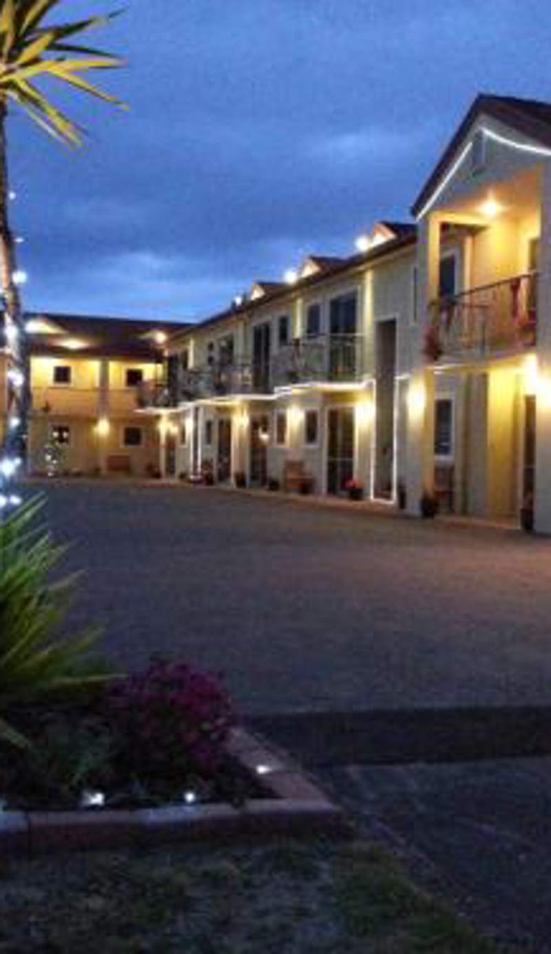 New Castle Motor Lodge