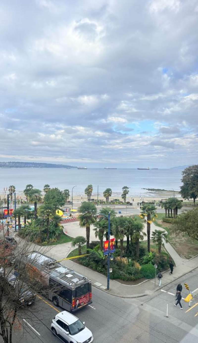 English Bay Hotel