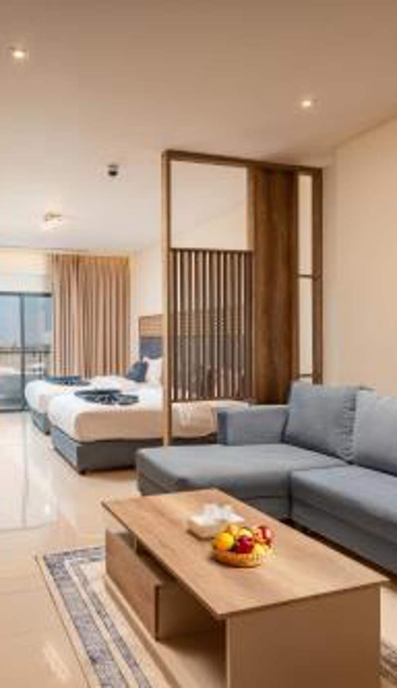 Golden Pillar Hotel