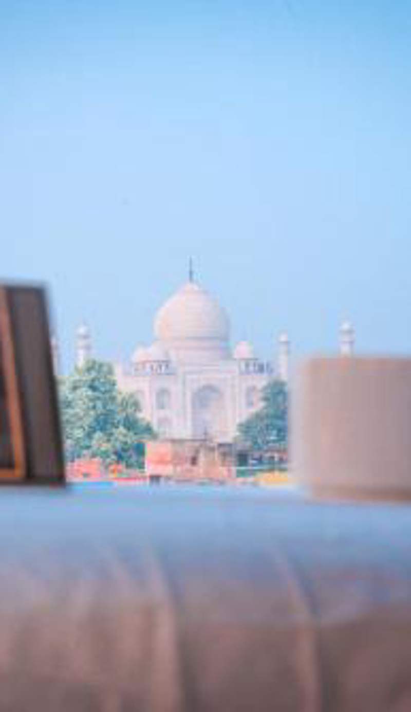 Lucky Restaurant & Guest House Near Taj Mahal