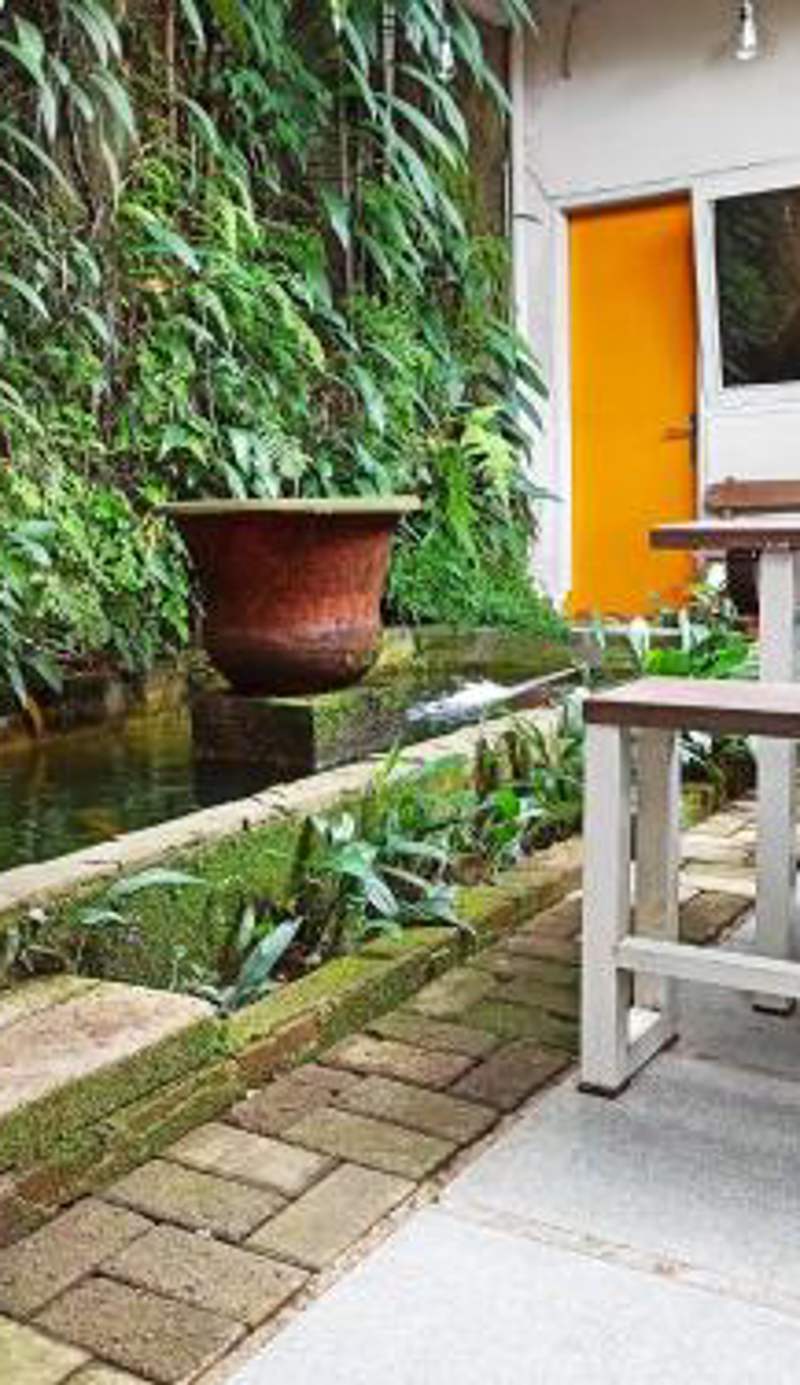 Jeng Tini Guest House