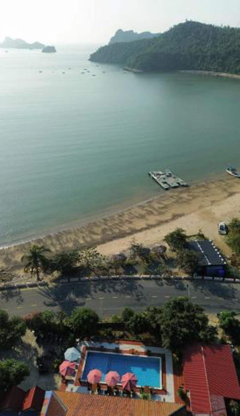 Cat Ba SOL Beach
