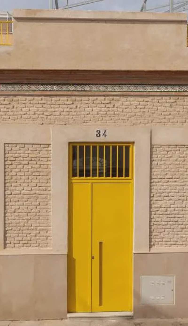 Lemon House Share and Enjoy