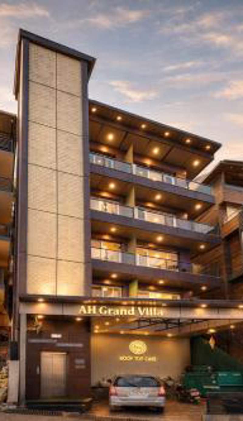 AH Grand Villa - Hotel Near Dalai Lama Temple