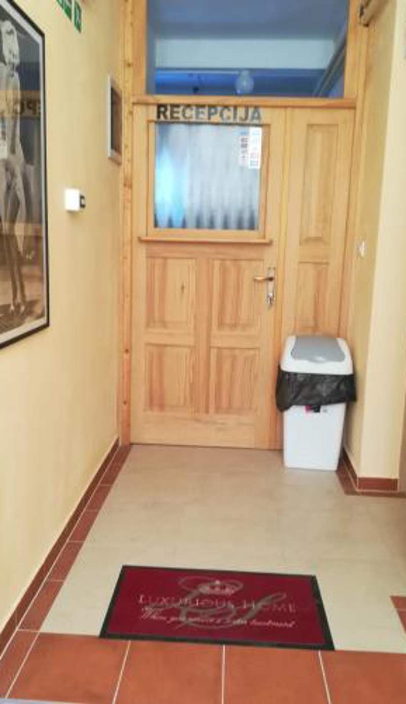 Cinema House Single & Double Rooms & Studio Apartments