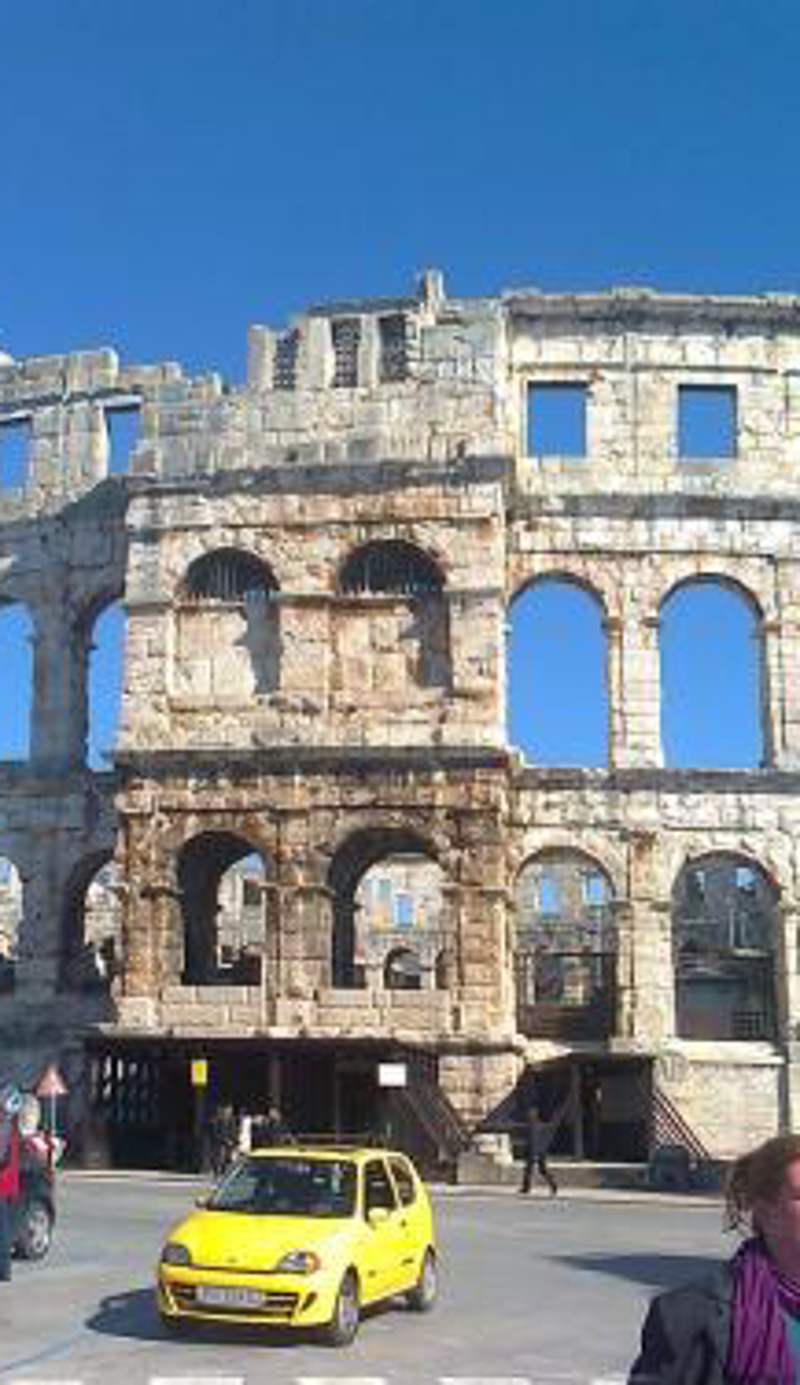 Apartment for Holidays in Pula