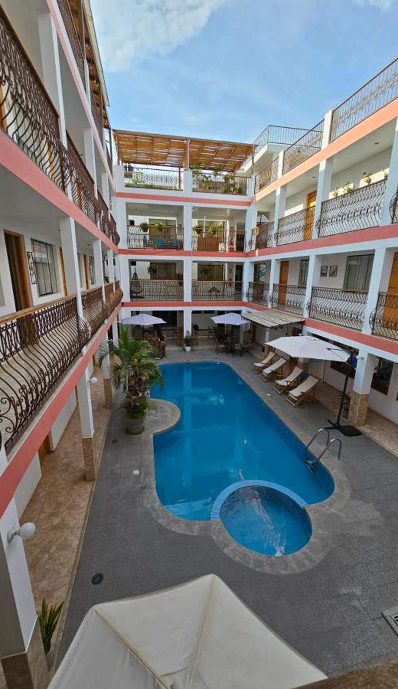 Hotel Las Flores