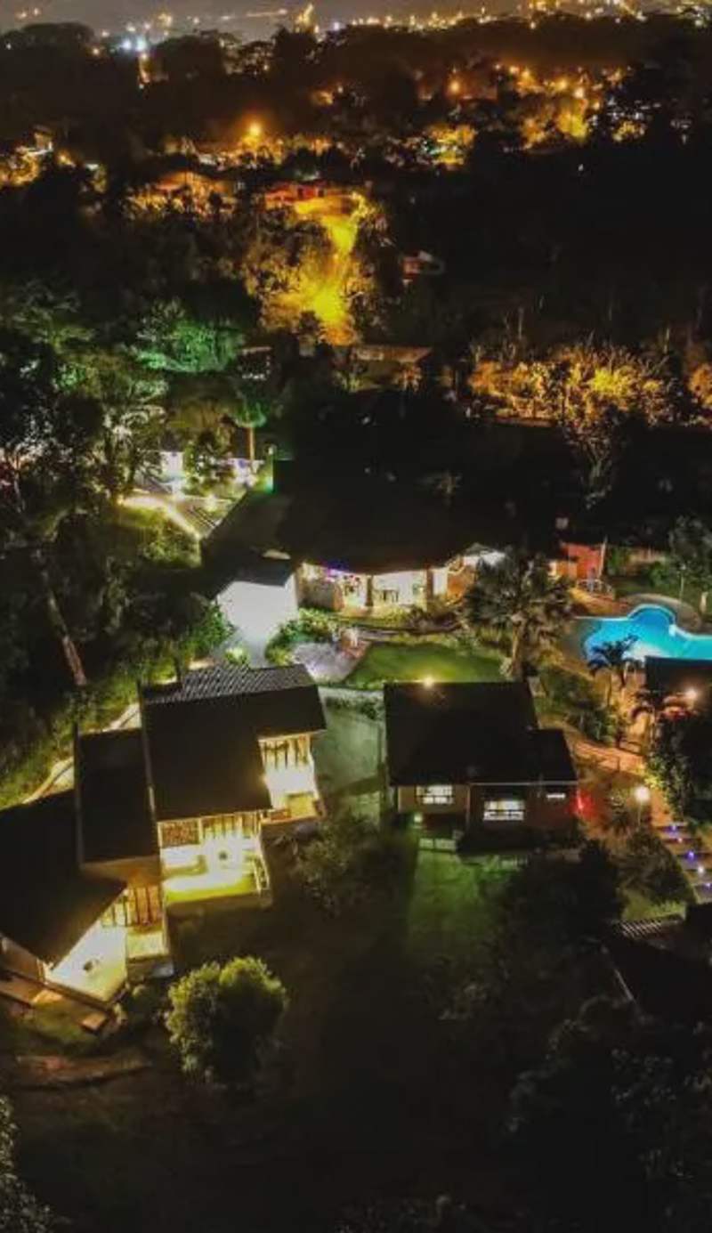 Terra Luna Lodge
