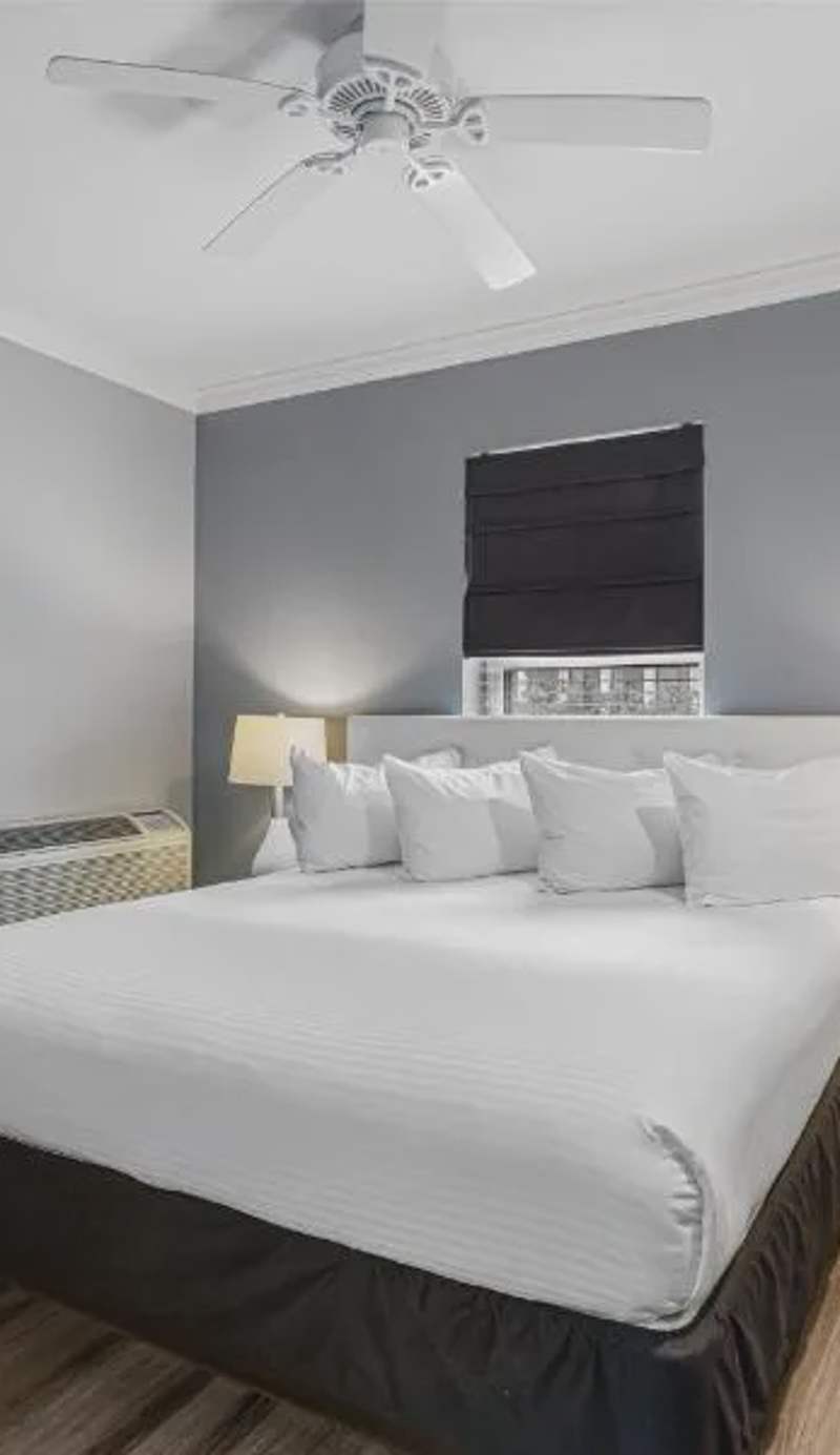 Hotel Chicago West Loop, SureStay Collection by Best Western