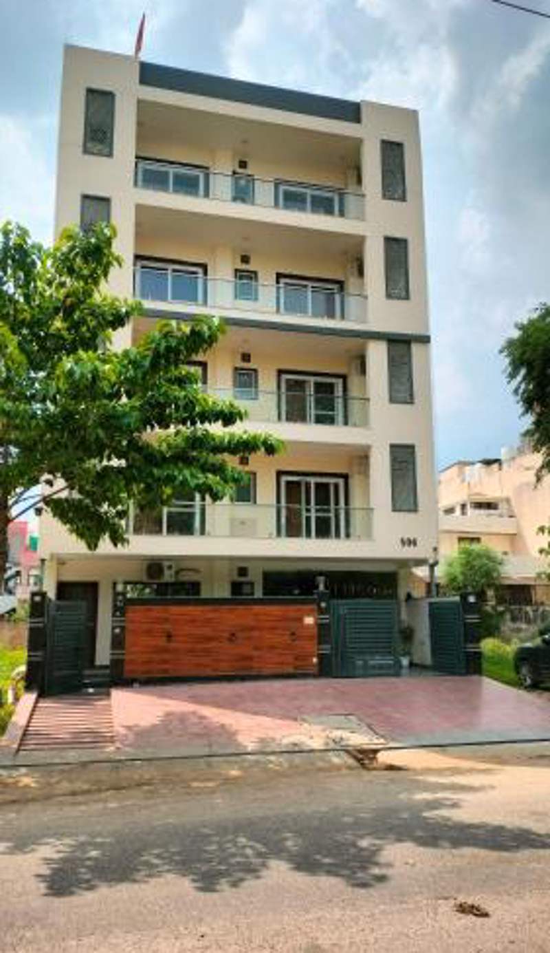 Green Vista Stays Medanta Medicity