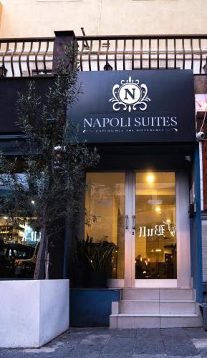 Napoli Suites Studios Aparthotel