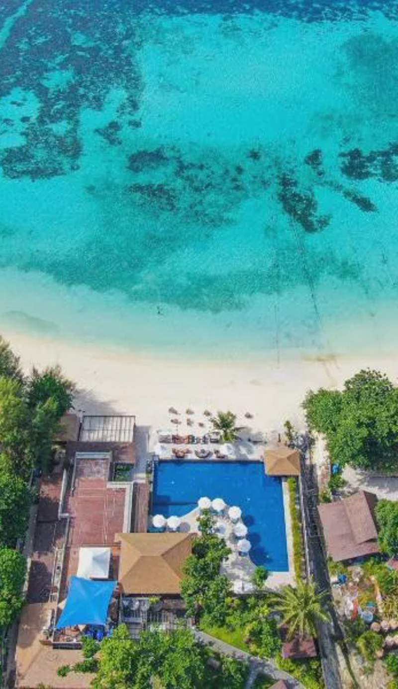 AKIRA Lipe Resort
