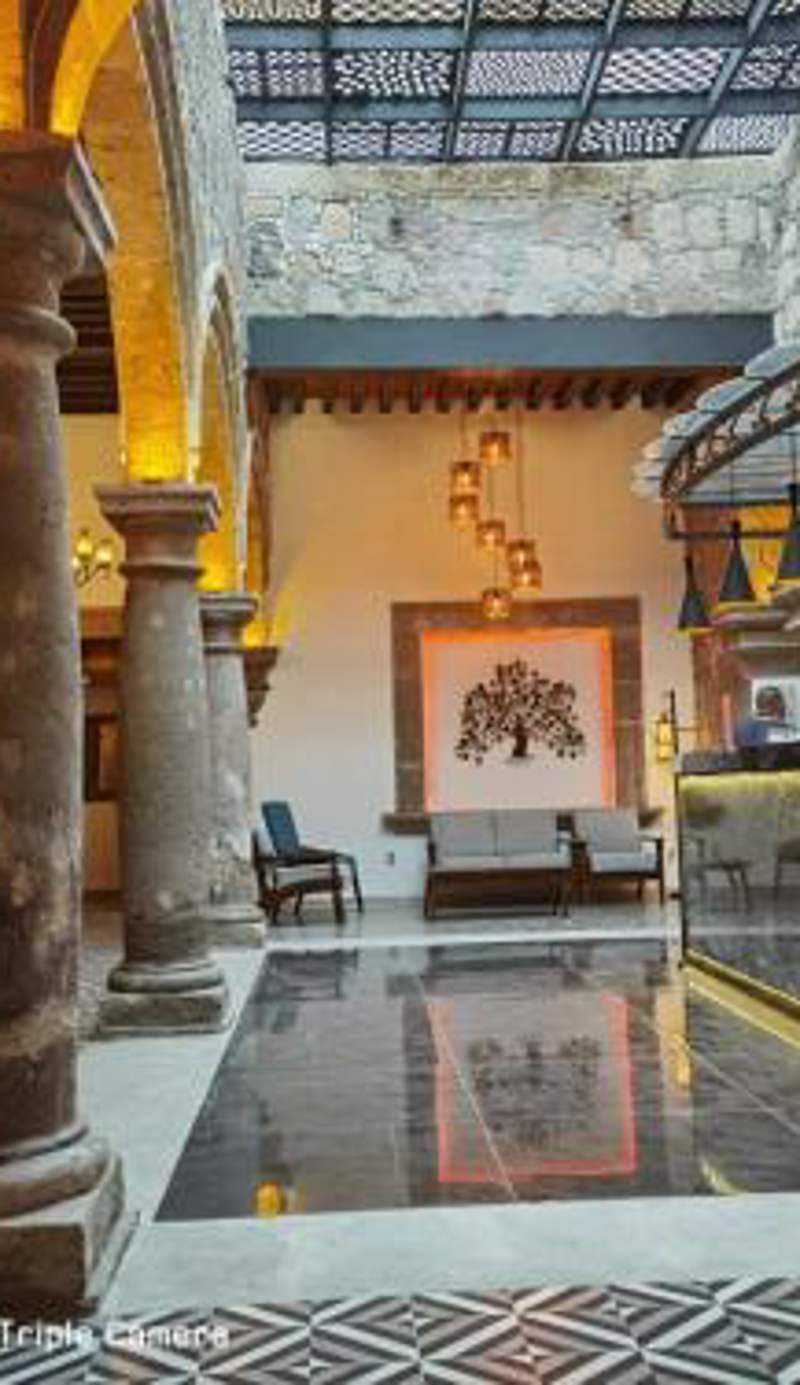 Hotel Don Carlos