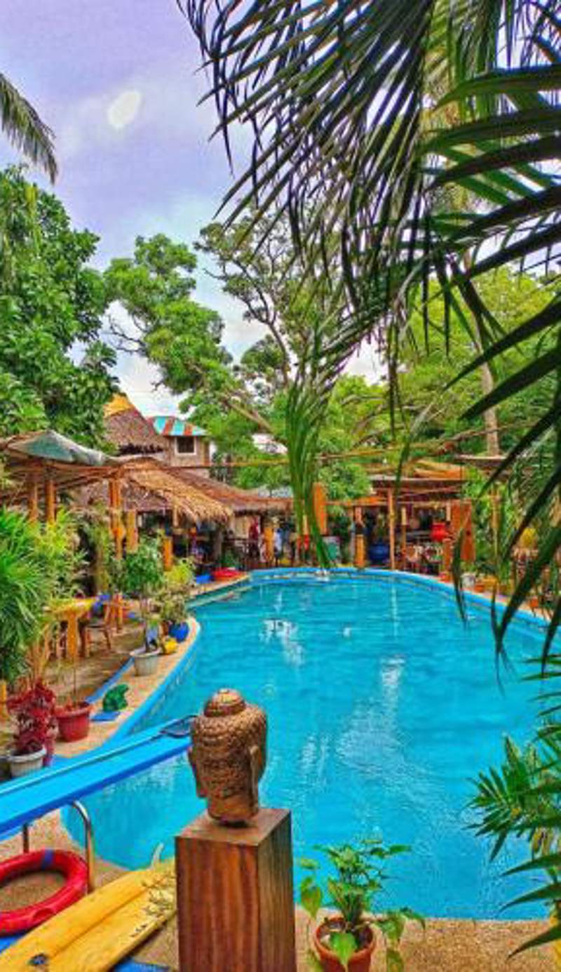 Big Apple Dive Resort