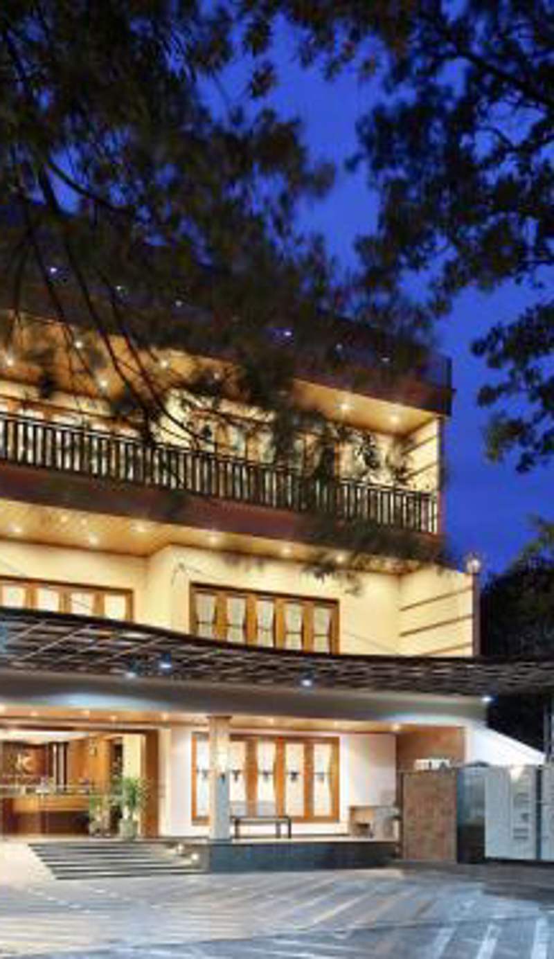 Kertanegara Premium Guest House