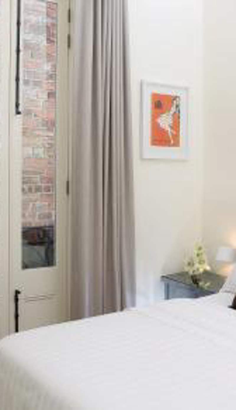 Studio 4 - Saint George Accommodation