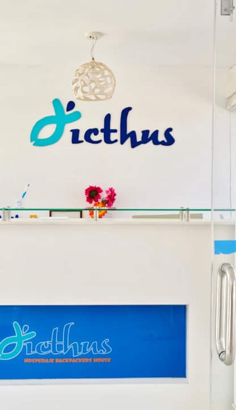 Icthus Paracas Backpackers