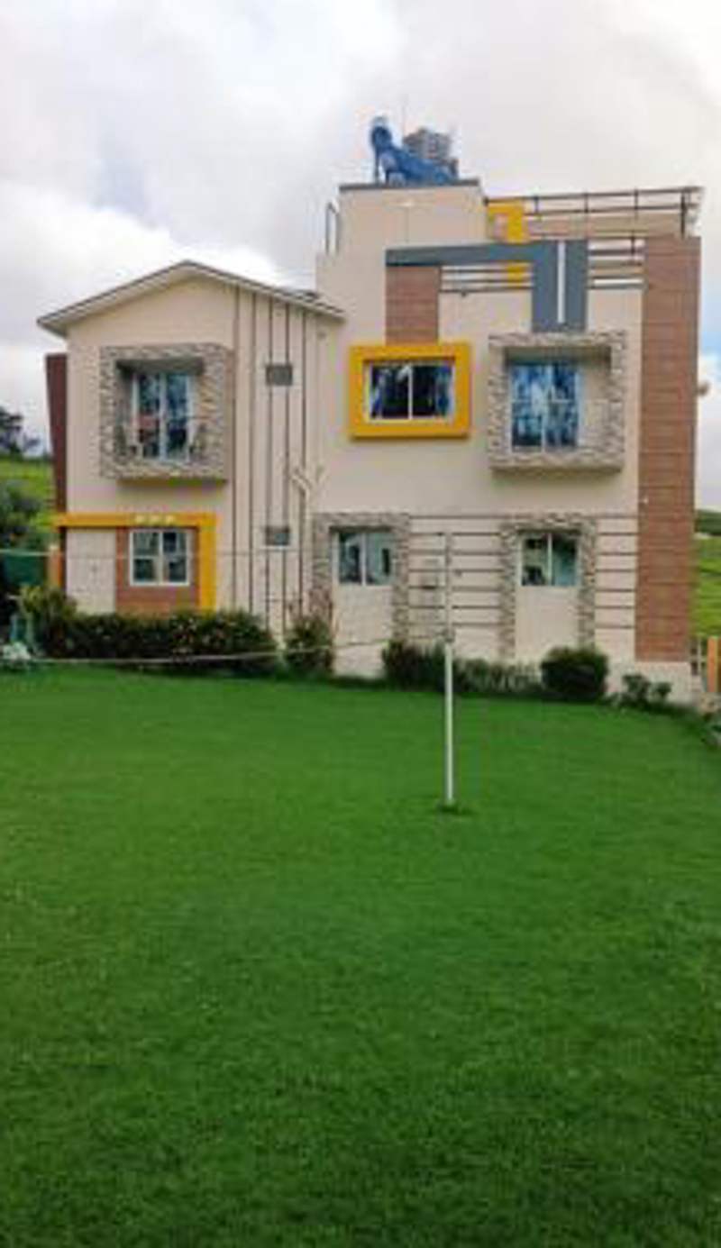 Rose Garden Enclave for Families & Executives