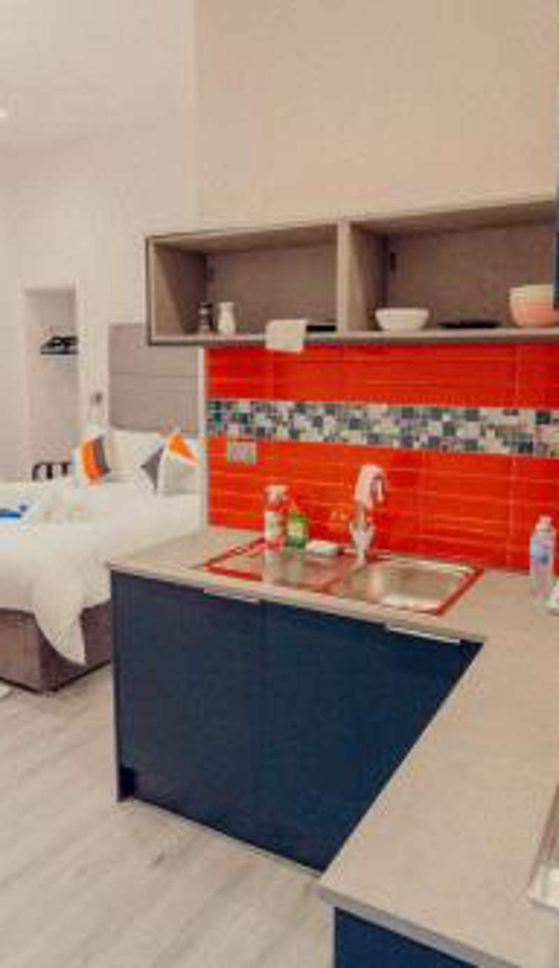 Mayfield Suites