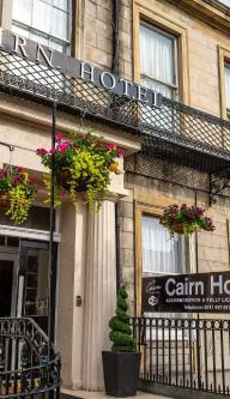 Cairn Hotel & Apartments