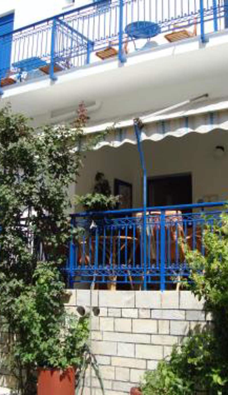 Vakhos