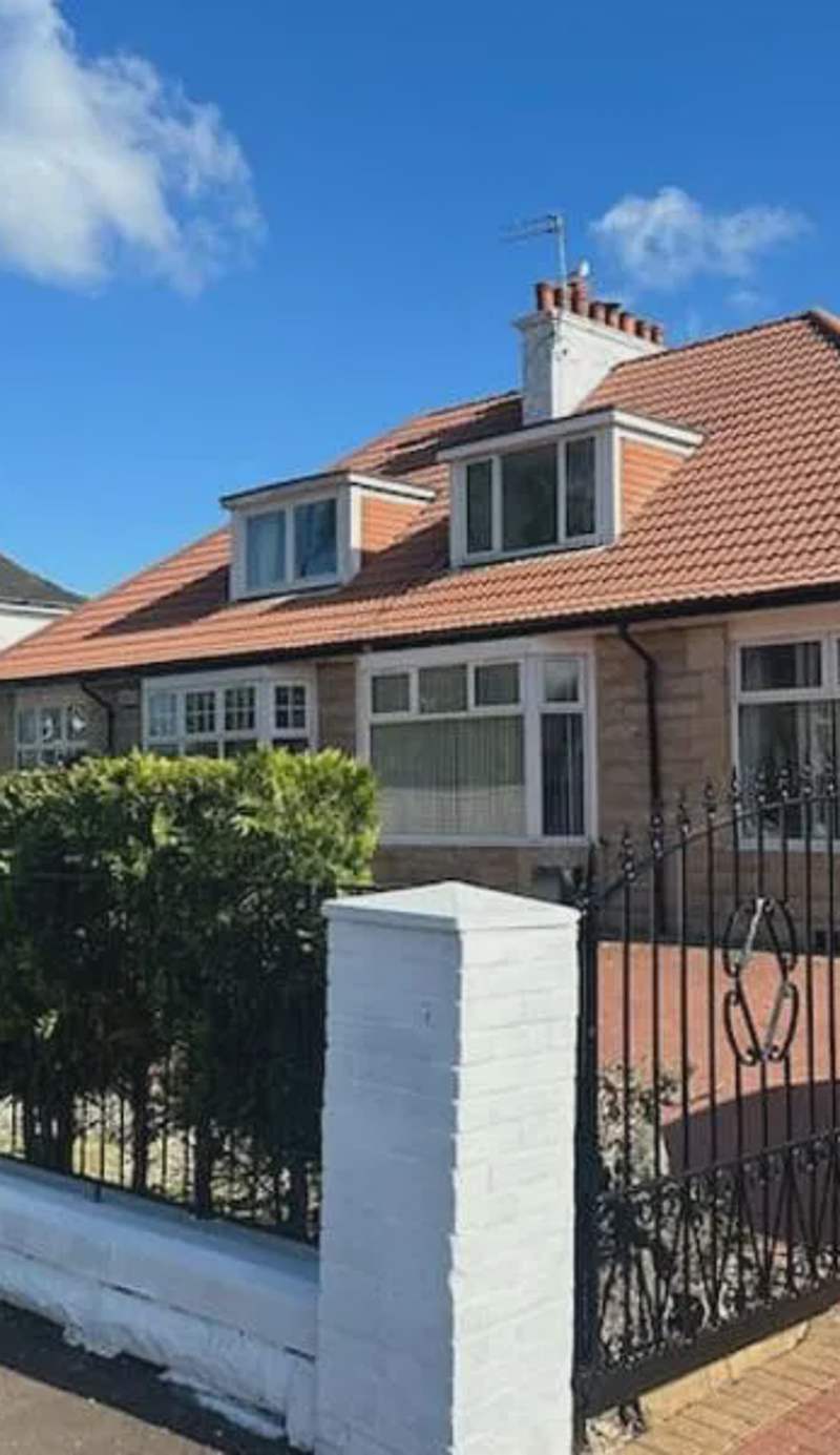 Entire Private 1 Bedroom - Guest Suite in Glasgow