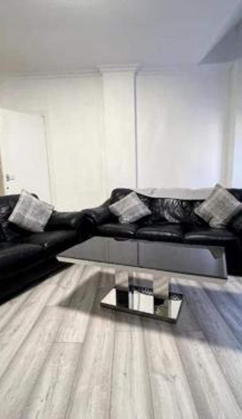 2 Bed apartment in city centre!