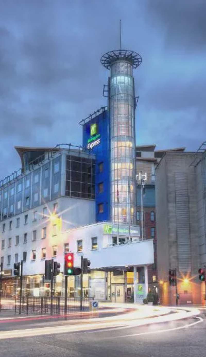 Holiday Inn Express Glasgow City Theatreland by IHG