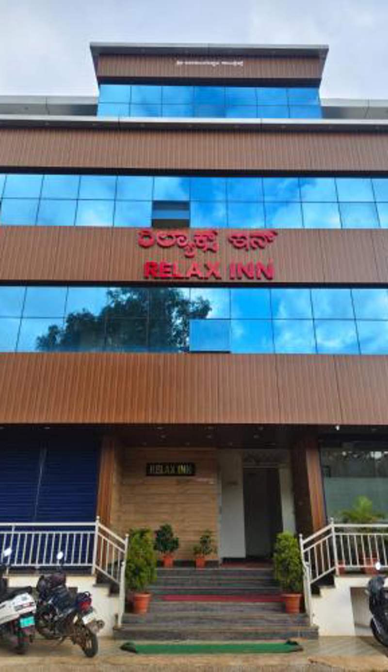 Hotel Relax inn